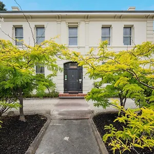 http://bnb-clydesdale-manor.top-hotels-hobart.com